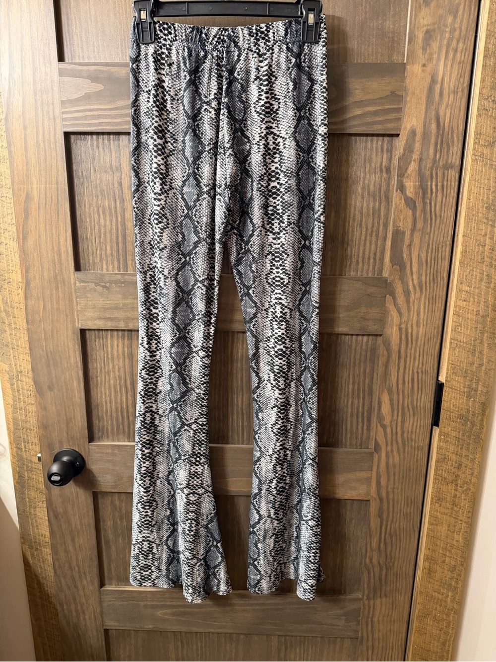 SHEIN Black & White Snake Print Flare Pants